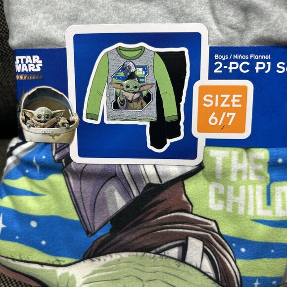 Star Wars Child Yoda Boys Size 6/7 Basic pajamas L/S Top & Pants 2pc Pj Set New - Picture 2 of 5